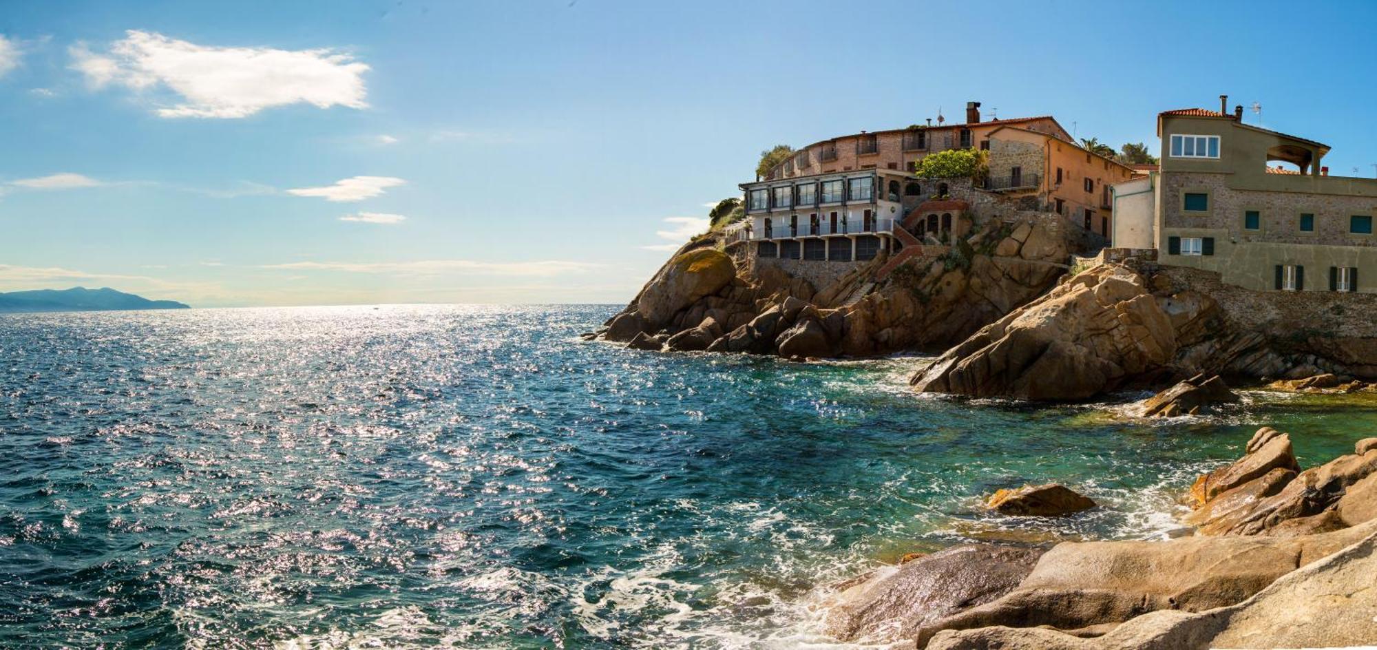 Hotel Saraceno Giglio Porto Esterno foto