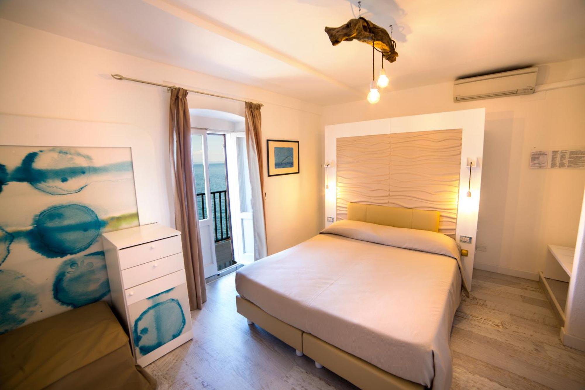 Hotel Saraceno Giglio Porto Esterno foto